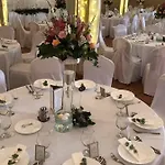 Malom Club Panzio Bed & Breakfast