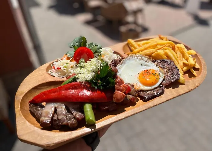 فندق مبيت وإفطار Malom Club Panzio باجة